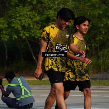 Runner Photo 6330142
