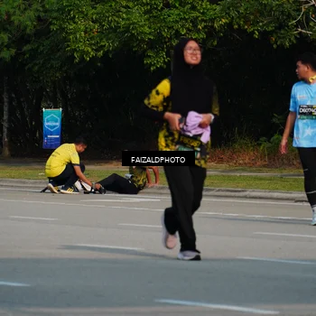 Runner Photo 6330147