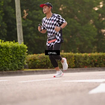 Runner Photo 6330172