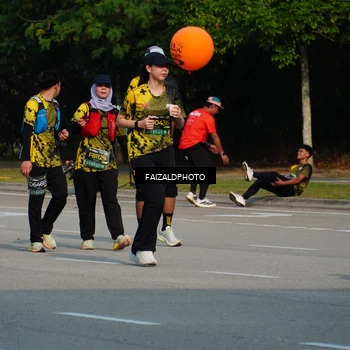 Runner Photo 6330258