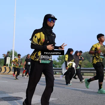 Runner Photo 6330271