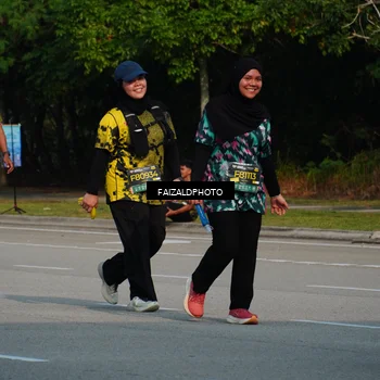 Runner Photo 6330308
