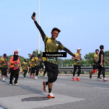 Runner Photo 6330320