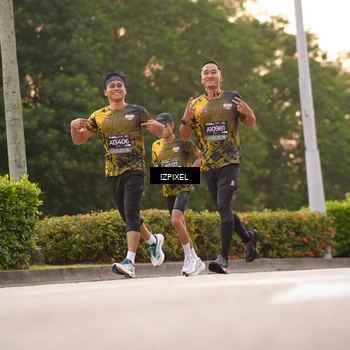 Runner Photo 6330365
