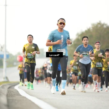 Runner Photo 6330383