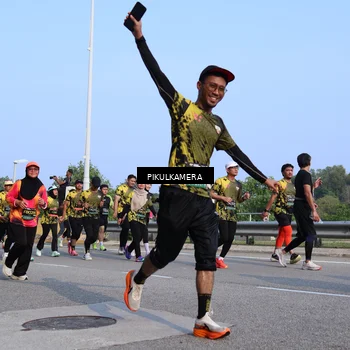 Runner Photo 6330384