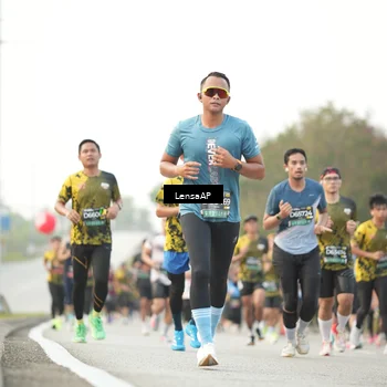 Runner Photo 6330403