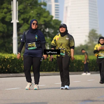 Runner Photo 6330443