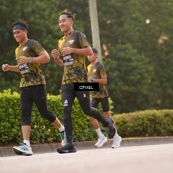 Runner Photo 6330448