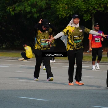 Runner Photo 6330451