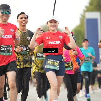 Runner Photo 6330458