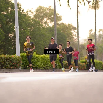 Runner Photo 6330466