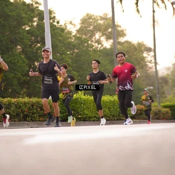 Runner Photo 6330481