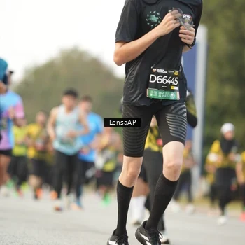 Runner Photo 6330484