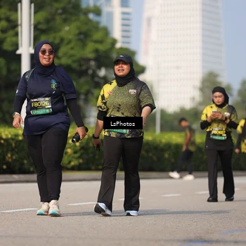 Runner Photo 6330488