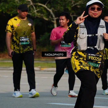Runner Photo 6330489