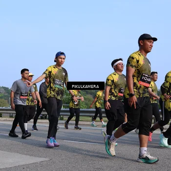 Runner Photo 6330505
