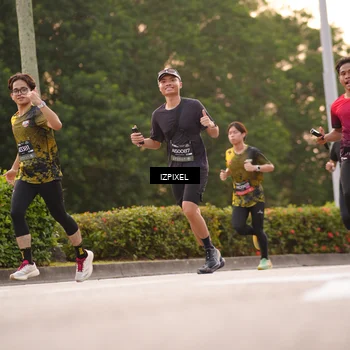 Runner Photo 6330524