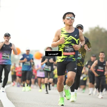 Runner Photo 6330530