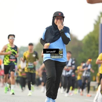 Runner Photo 6330536