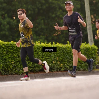 Runner Photo 6330547