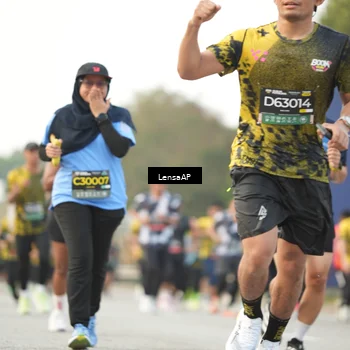 Runner Photo 6330550