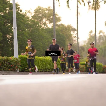 Runner Photo 6330551