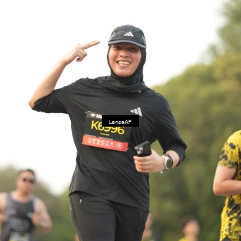 Runner Photo 6330578