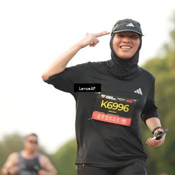Runner Photo 6330579