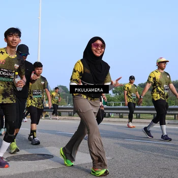 Runner Photo 6330583
