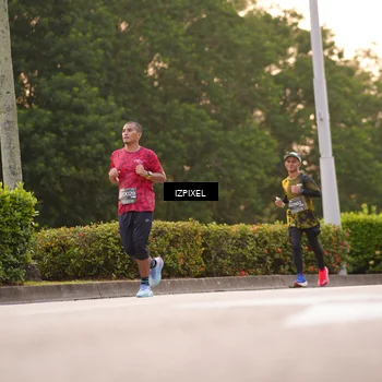 Runner Photo 6330622