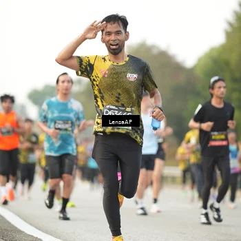Runner Photo 6330629