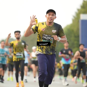 Runner Photo 6330639