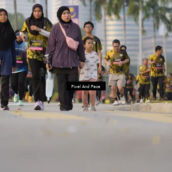 Runner Photo 6330656