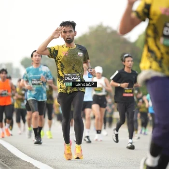 Runner Photo 6330663