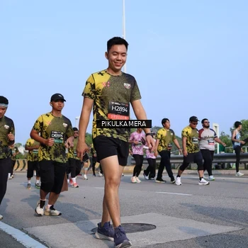 Runner Photo 6330670
