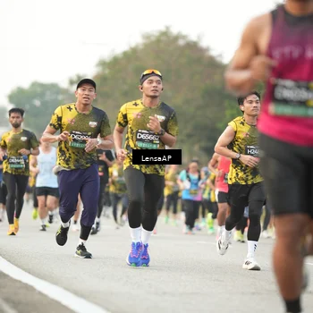 Runner Photo 6330679