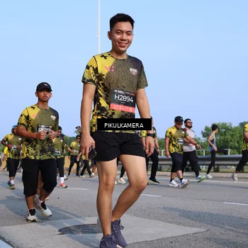 Runner Photo 6330697