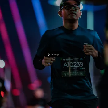 Runner Photo 6330733