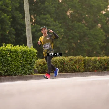 Runner Photo 6330740