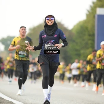 Runner Photo 6330764