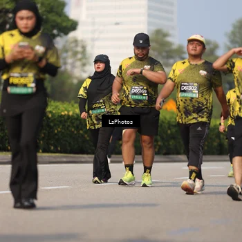 Runner Photo 6330791