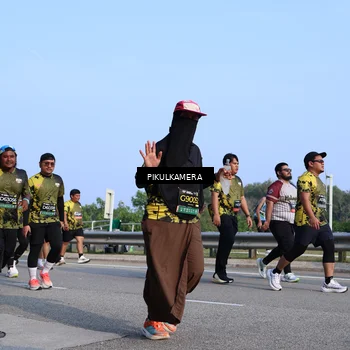 Runner Photo 6330797