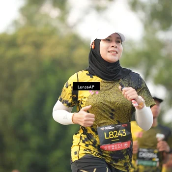Runner Photo 6330845