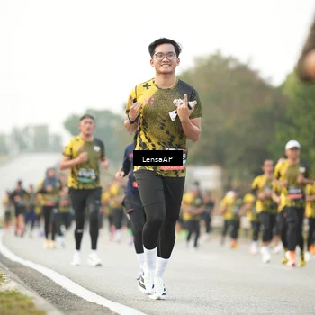 Runner Photo 6330850