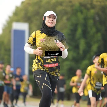 Runner Photo 6330863
