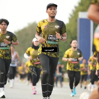 Runner Photo 6330888