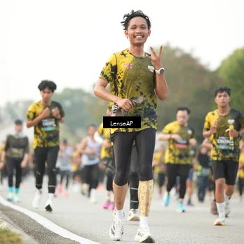 Runner Photo 6330899