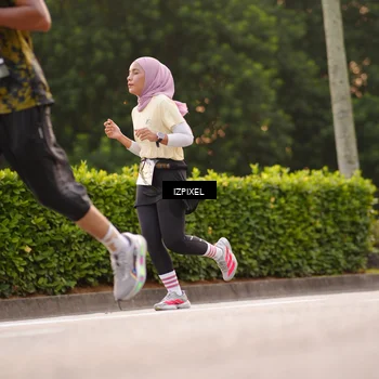 Runner Photo 6330911