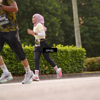 Runner Photo 6330916